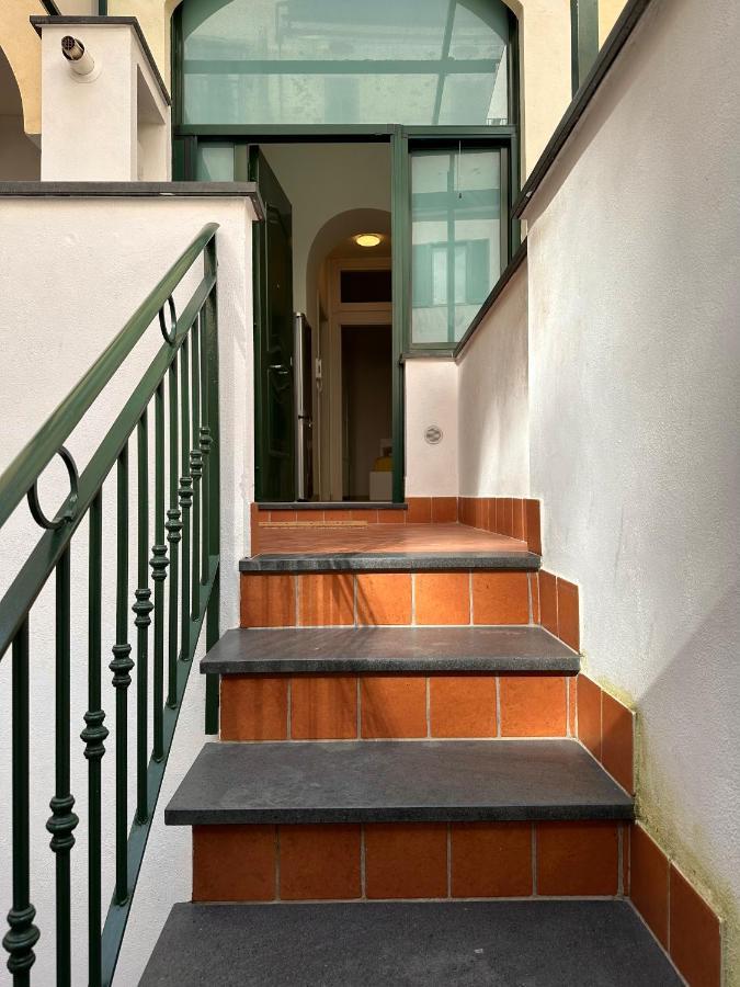 Al Centro Storico Home Salerno Eksteriør billede